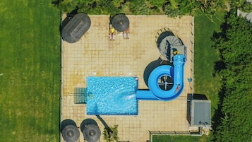 Aire de jeux - extérieure