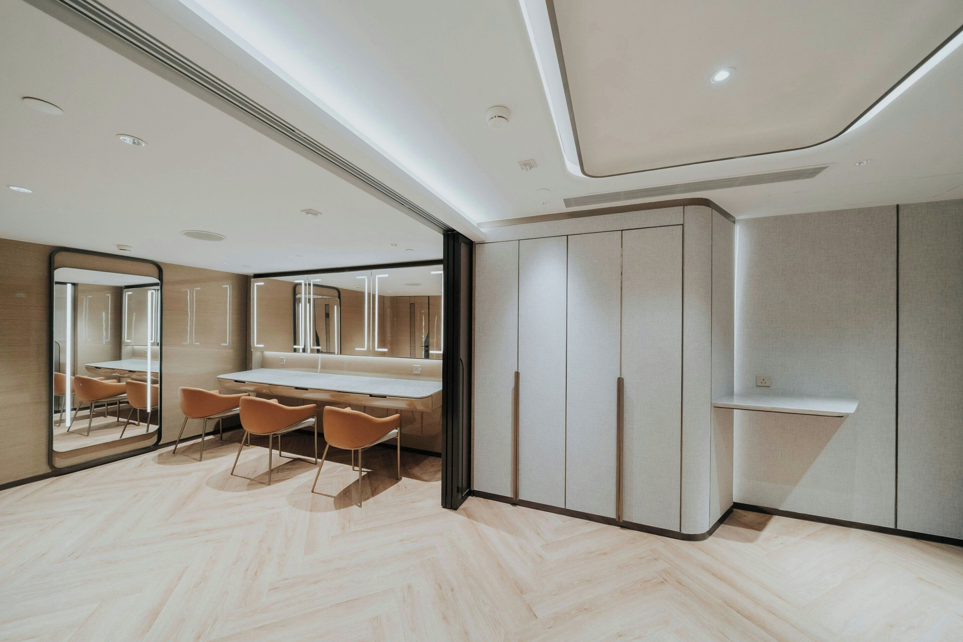 Photo - Sheraton Hong Kong Hotel & Towers