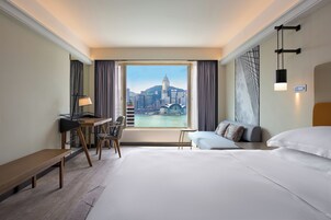 Room, 1 King Bed, Harbor View | Premium bedding, in-room safe, laptop workspace, blackout drapes