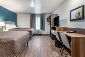 Desk, blackout drapes, iron/ironing board, free WiFi