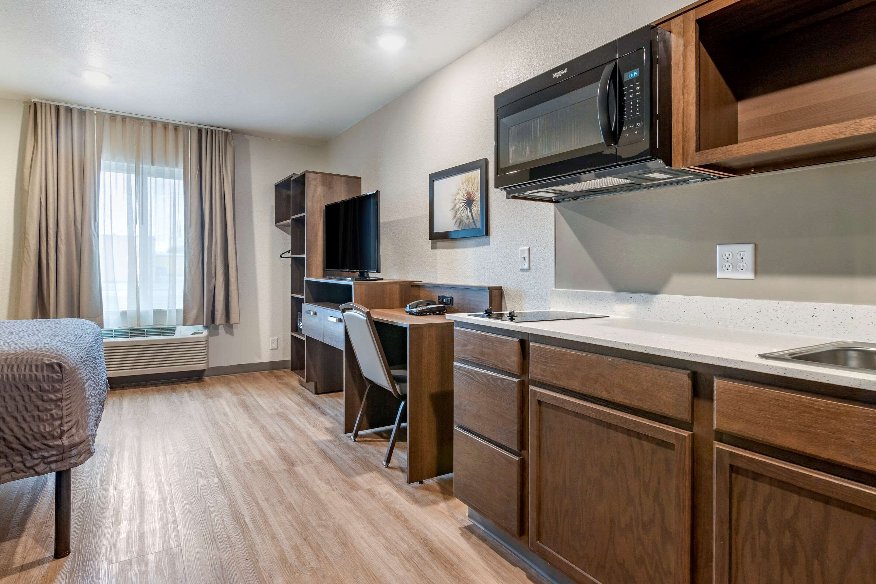 Desk, blackout curtains, iron/ironing board, free WiFi
