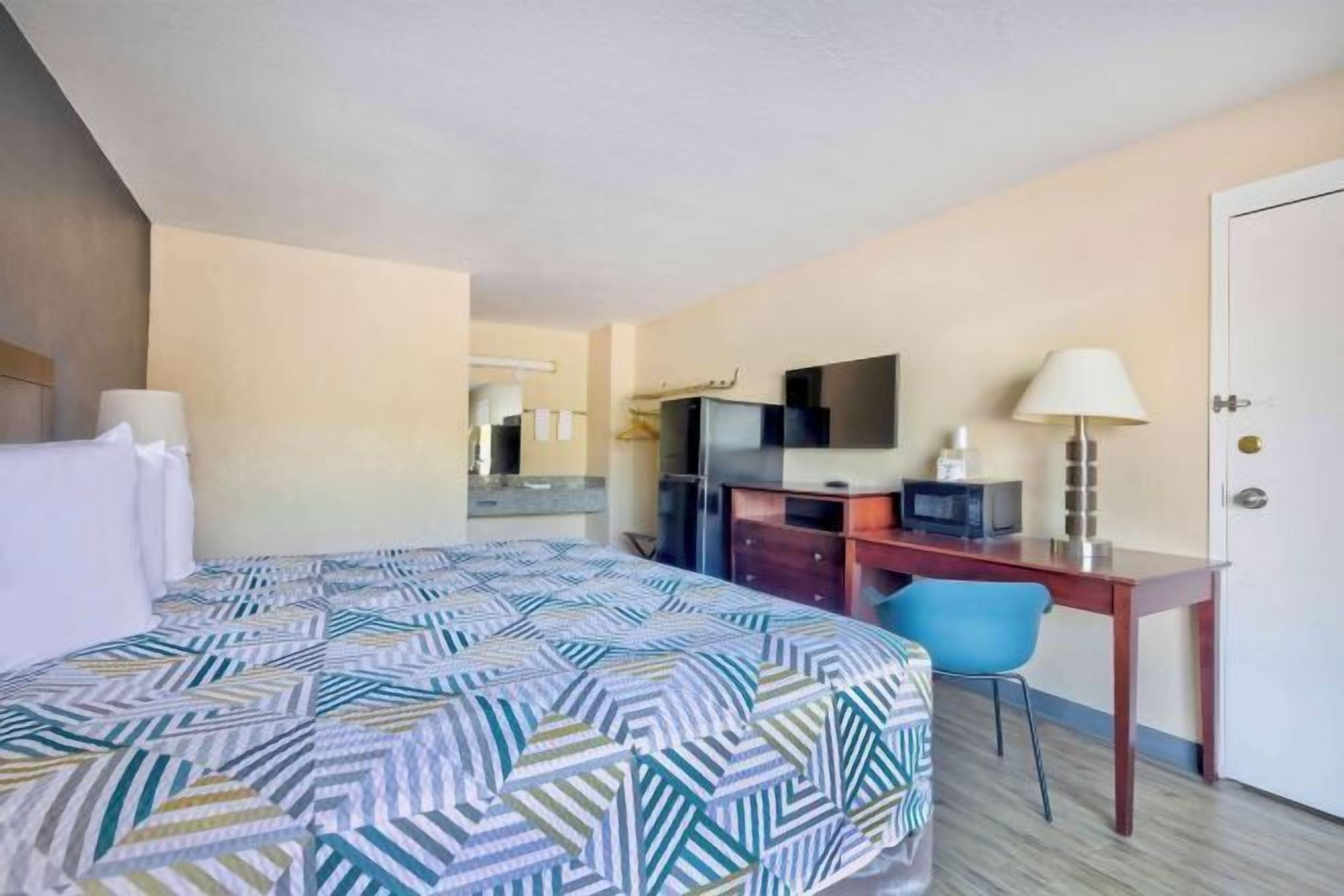 Individually furnished, desk, laptop workspace, blackout drapes