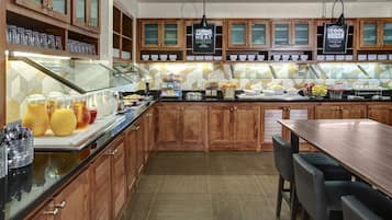 Free daily buffet breakfast