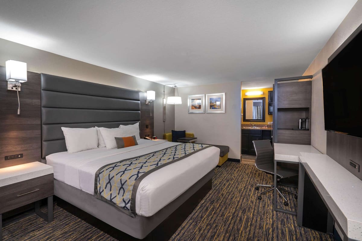 Down duvets, pillow-top beds, desk, laptop workspace