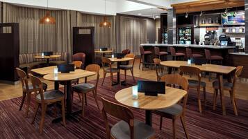 Nach Wunsch zubereitetes Frühstück am Wochenende gegen Gebühr