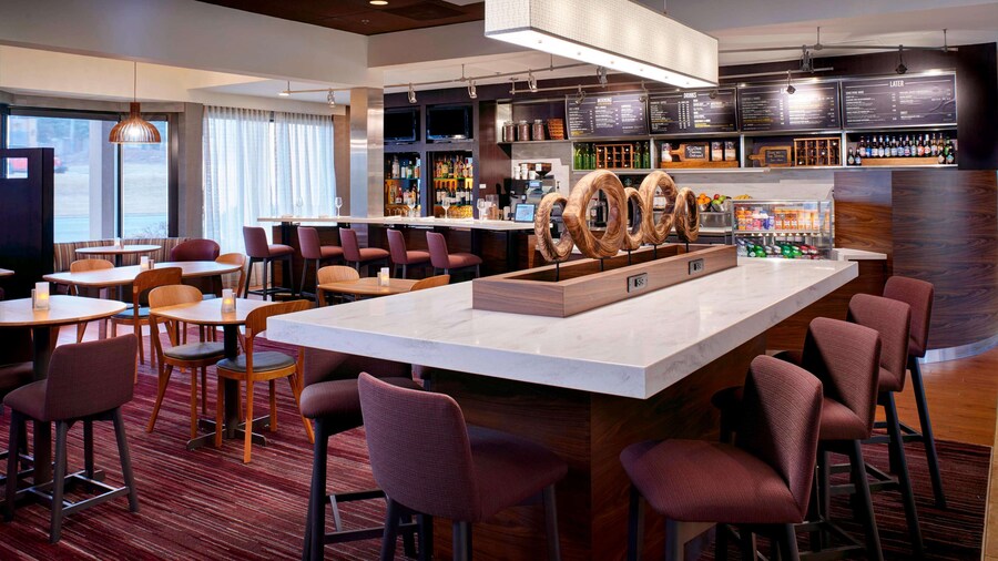 Sonesta Select Kansas City Airport Tiffany Springs