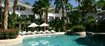 Club Cascadas de Baja