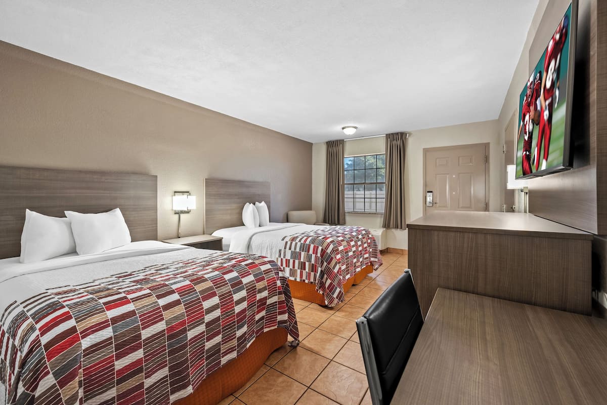 Deluxe Room, 2 Double Beds, Accessible, Non Smoking