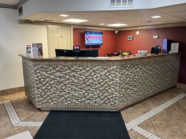 Reception - Red Roof Inn College Station (College Station)