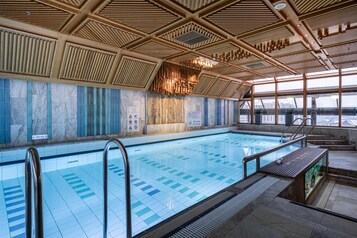 Piscina coberta 