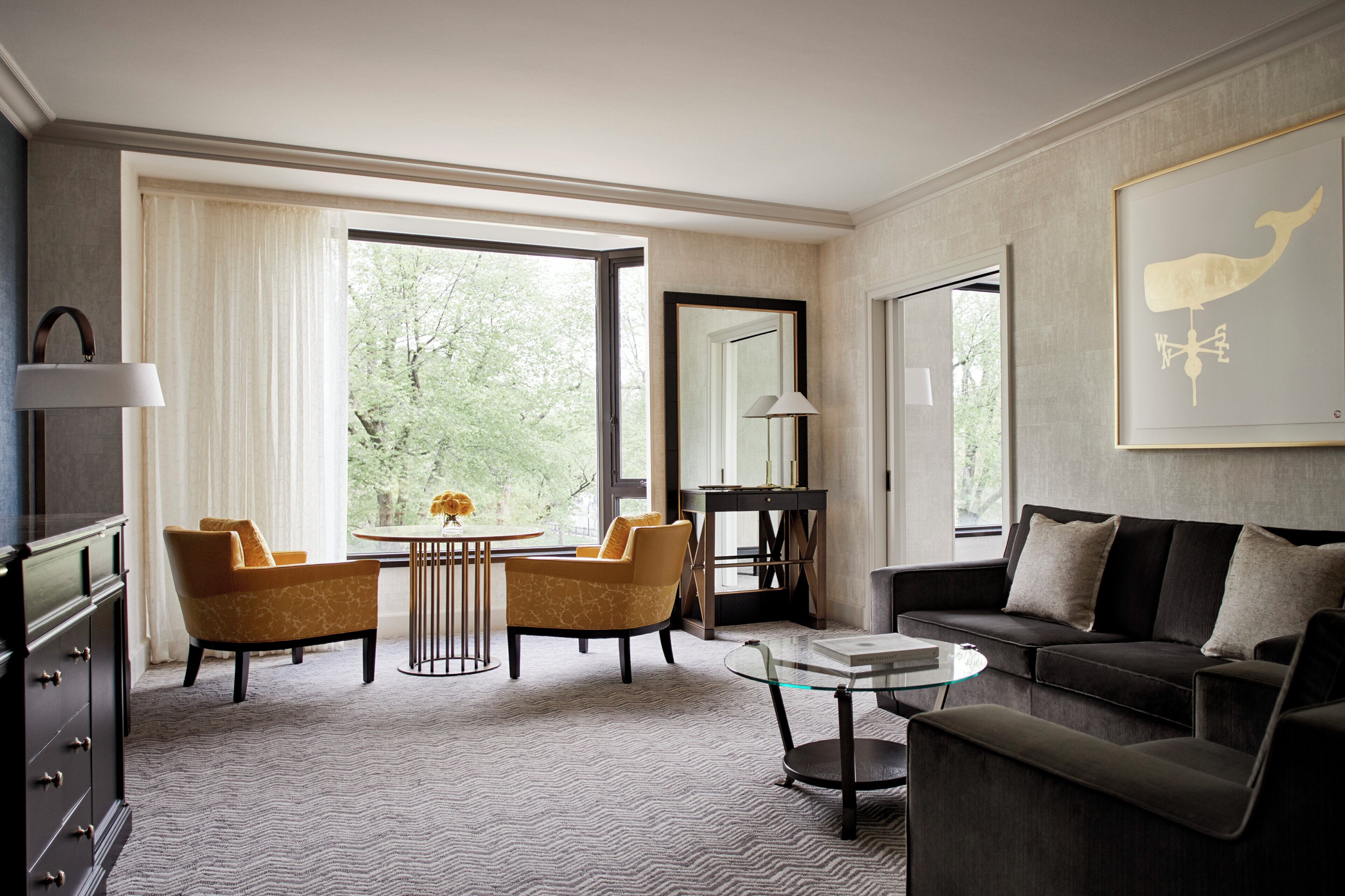 Rom – deluxe, 2 dobbeltsenger, hageutsikt | Sengetøy av topp kvalitet, dundyner og senger med overmadrass