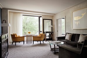 Deluxe Room, 2 Double Beds, Garden View