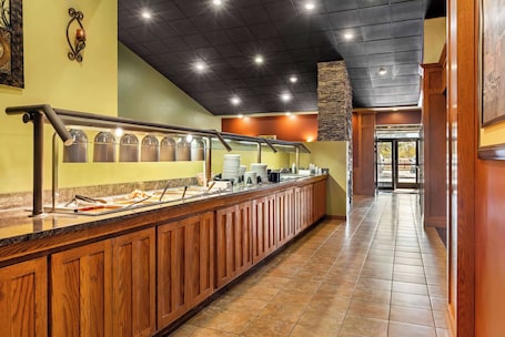 Daily buffet breakfast for a fee