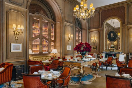 Ritz Paris - Image 21