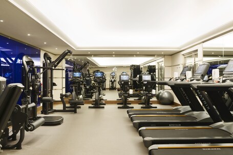 Ritz Paris - Image 12