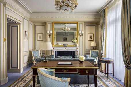Ritz Paris - Image 40