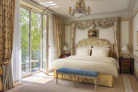 Ritz Paris - Image 23