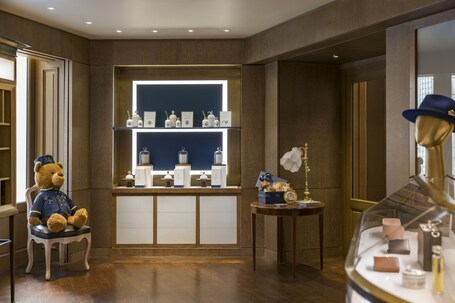 Ritz Paris - Image 35