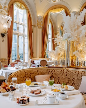 Daily buffet breakfast (EUR 72 per person)