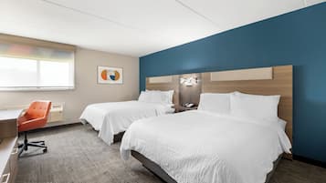 Premium bedding, in-room safe, desk, iron/ironing board