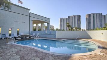 Indoor pool, outdoor pool