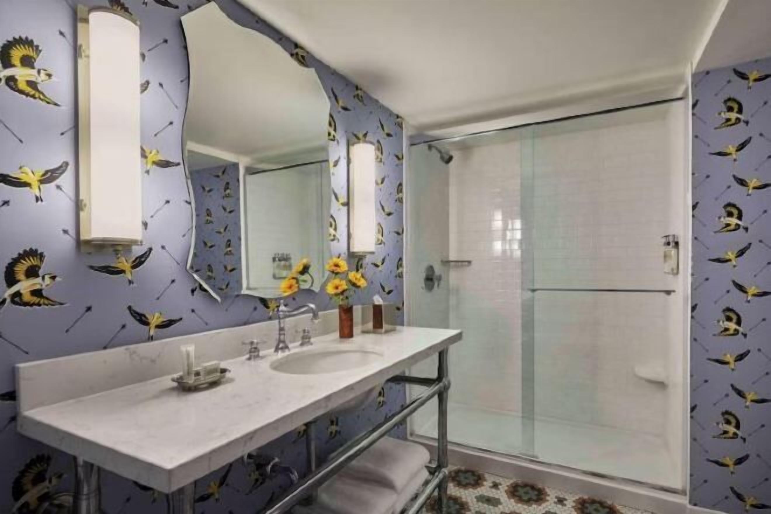 浴室 | 免费洗浴用品、吹风机、毛巾