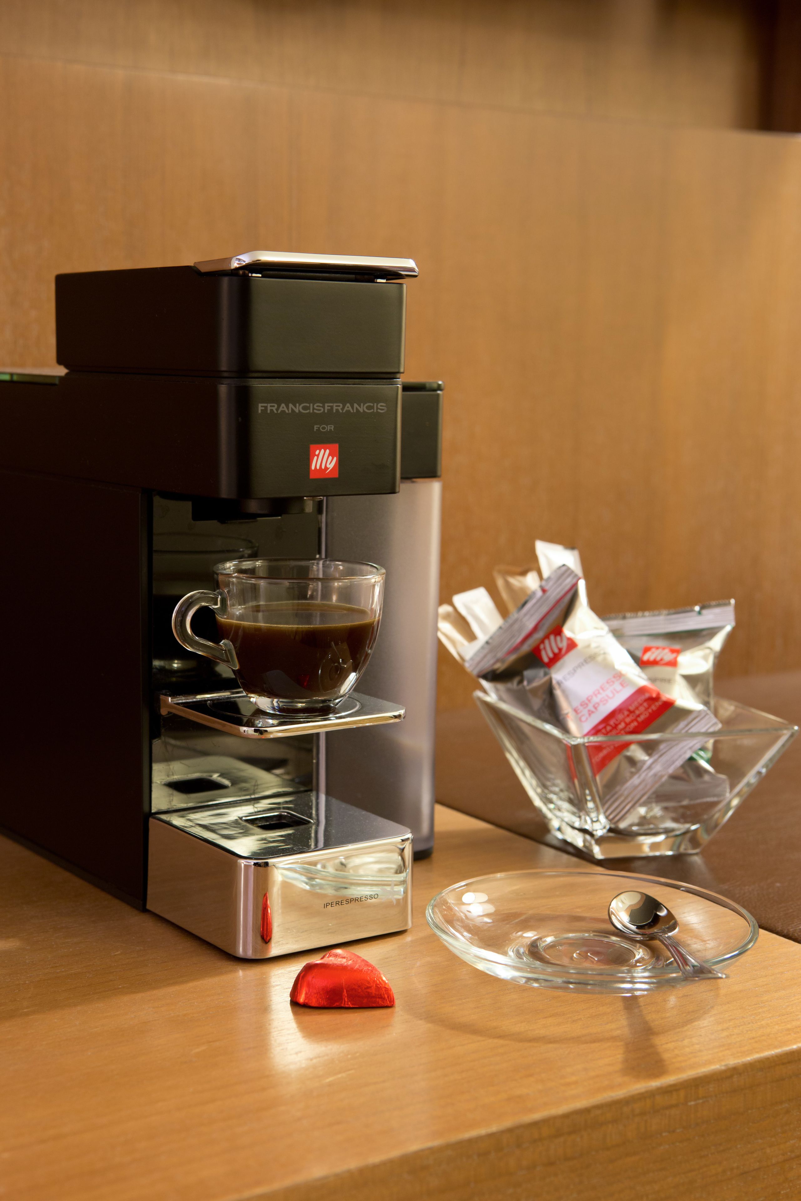 Minibar, in-room safe, desk, blackout drapes