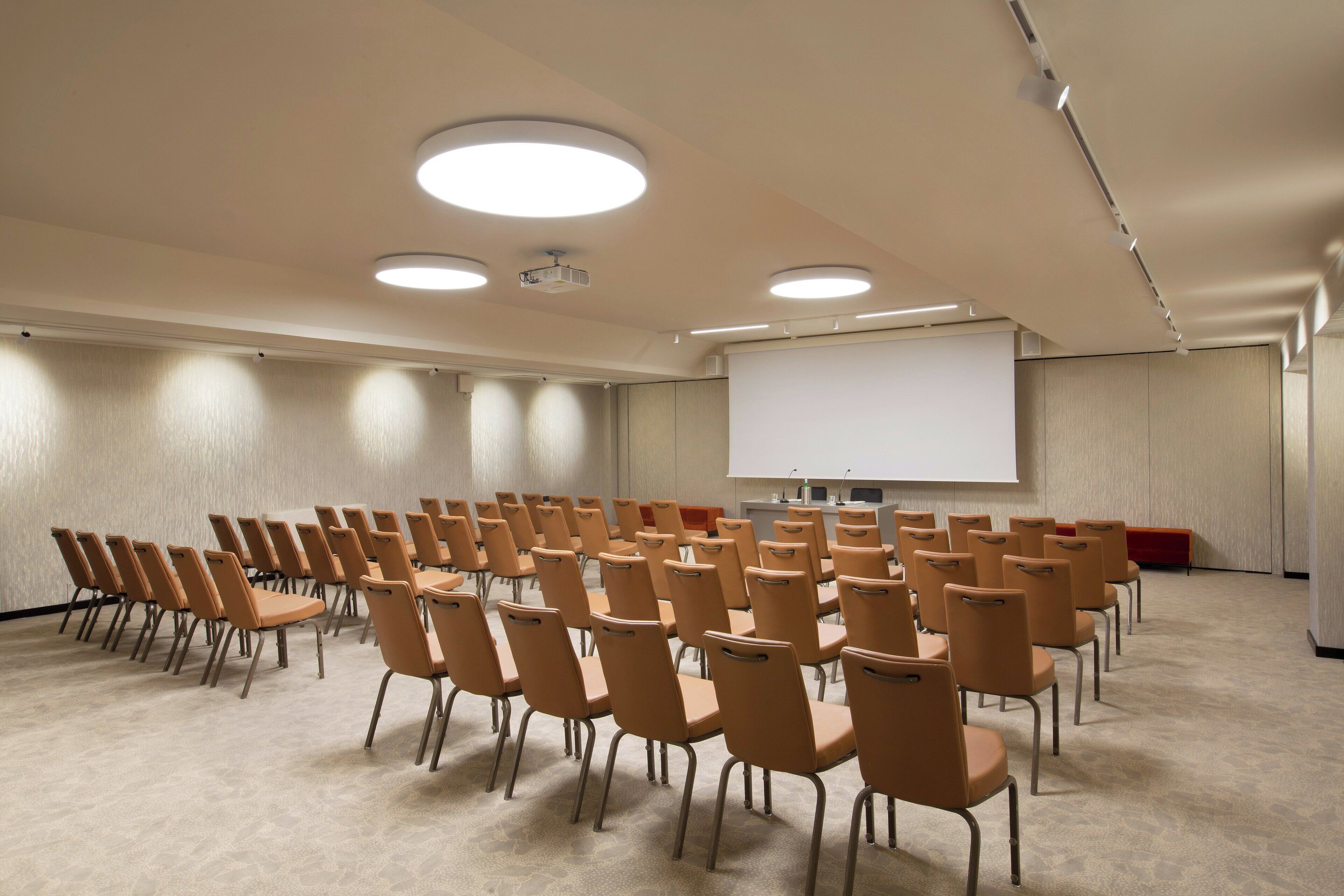 Toplantı salonu/imkânları