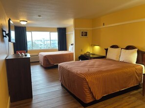 Standard Room, 2 Queen Beds | Desk, blackout drapes, iron/ironing board, free WiFi - Marina Inn (Des Moines)