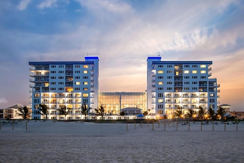 Princess Royale Oceanfront Resort