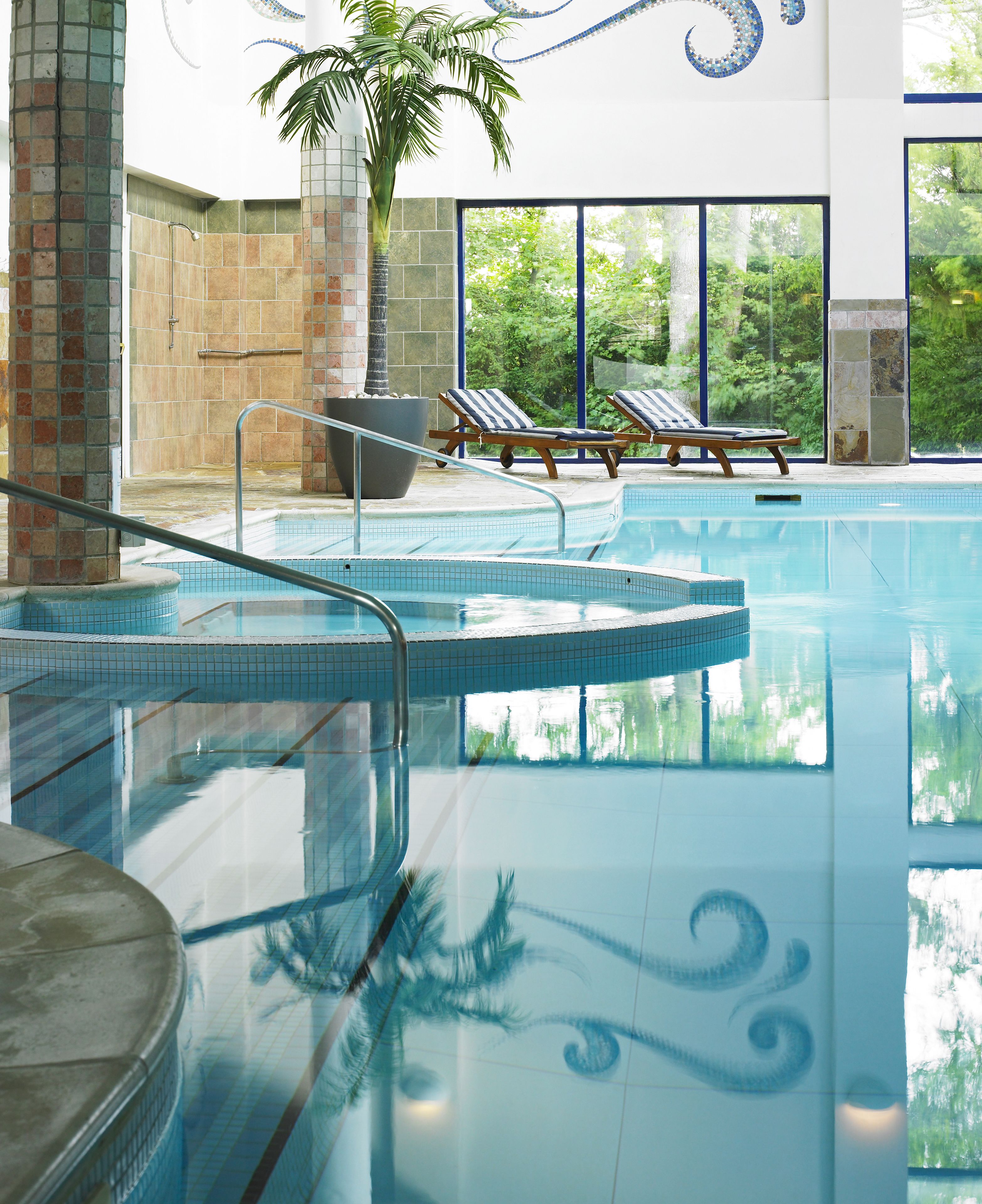indoor pool, pool loungers