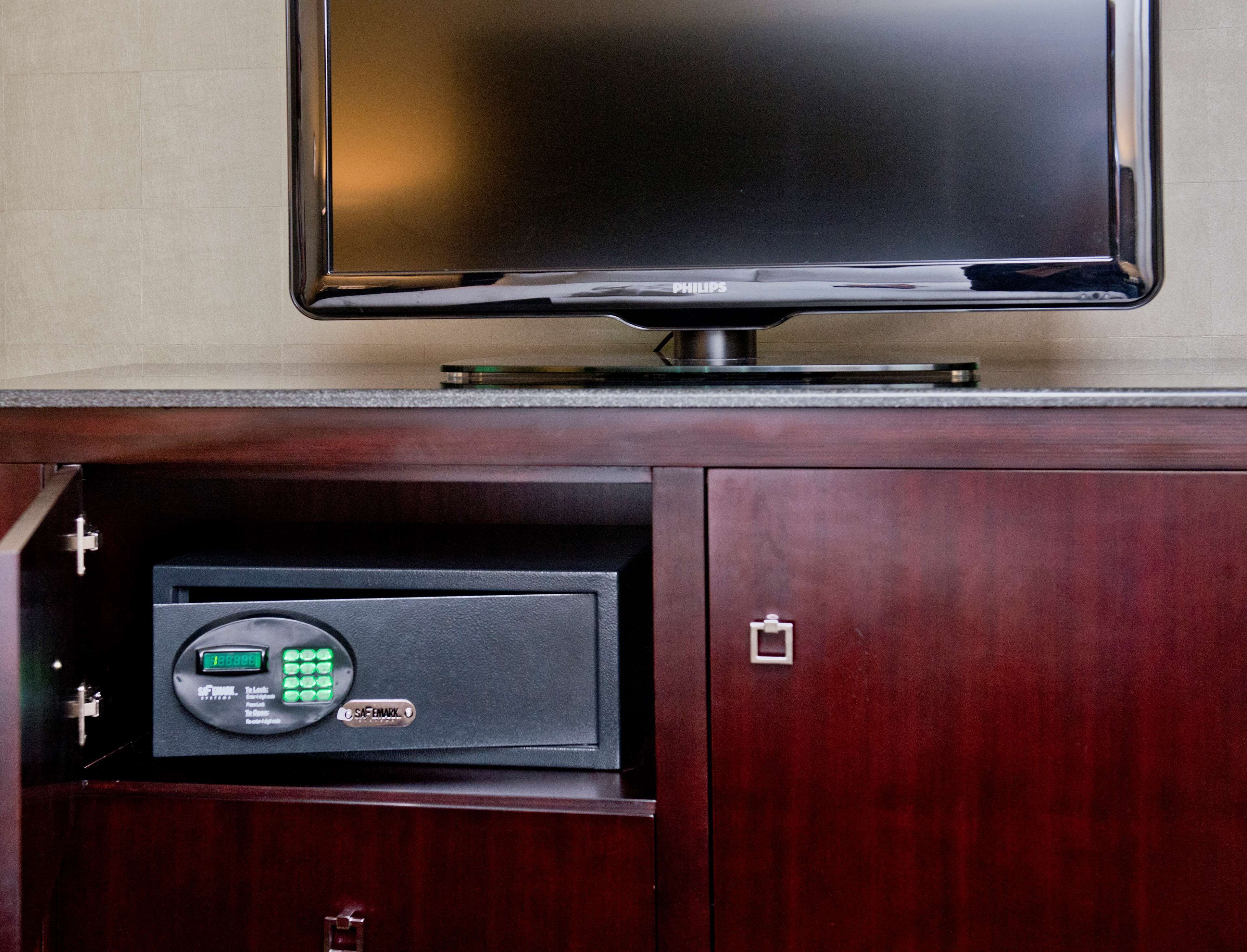 down duvets, pillow-top beds, in-room safe, desk