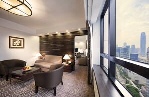 Business Suite | Living area