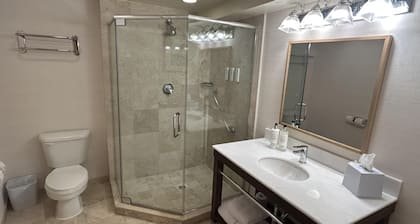 Best Western Premier Plainview-Long Island Hotel
