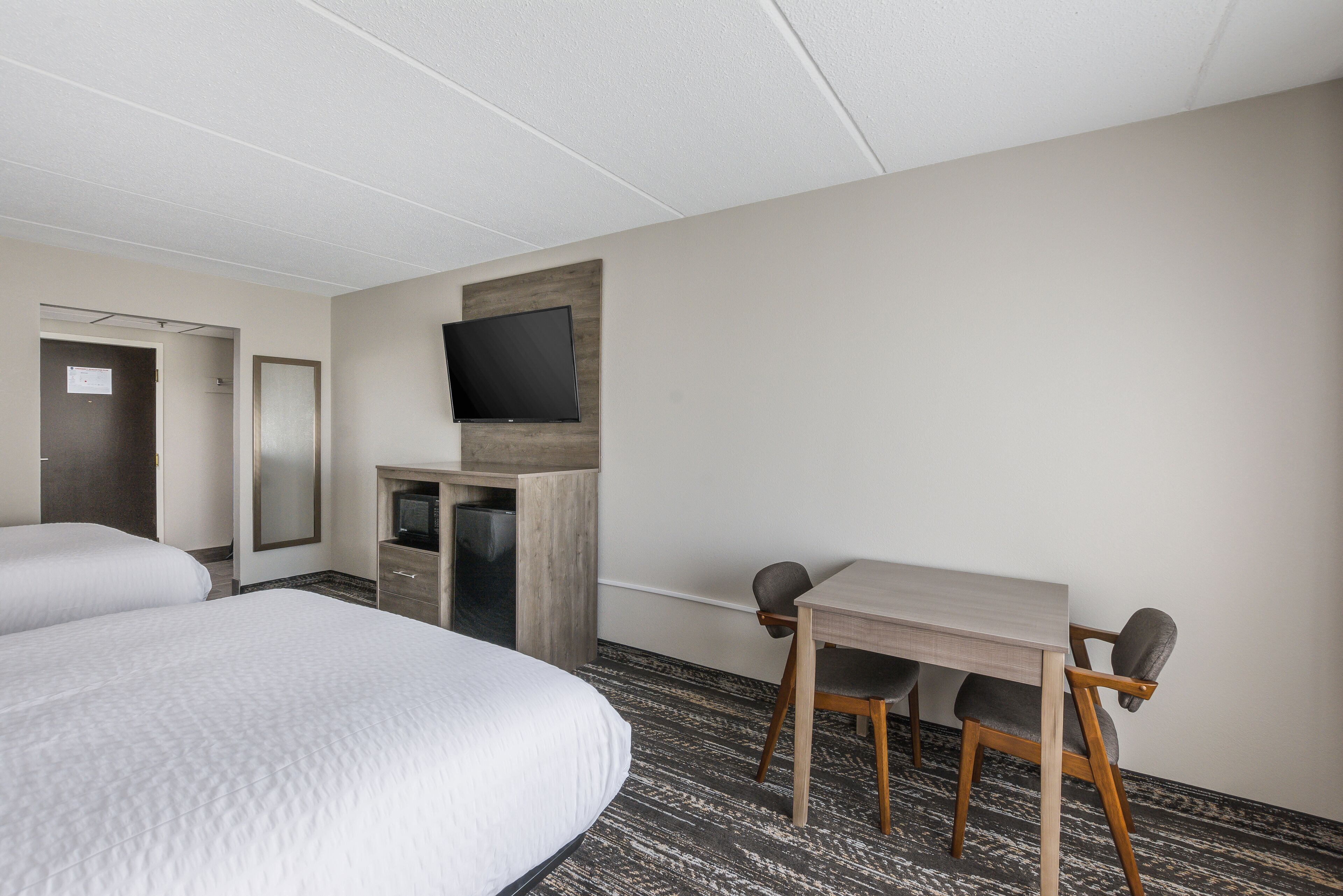 standard room, 2 queen beds, non smoking | premium bedding, pillow-top beds, desk, laptop workspace