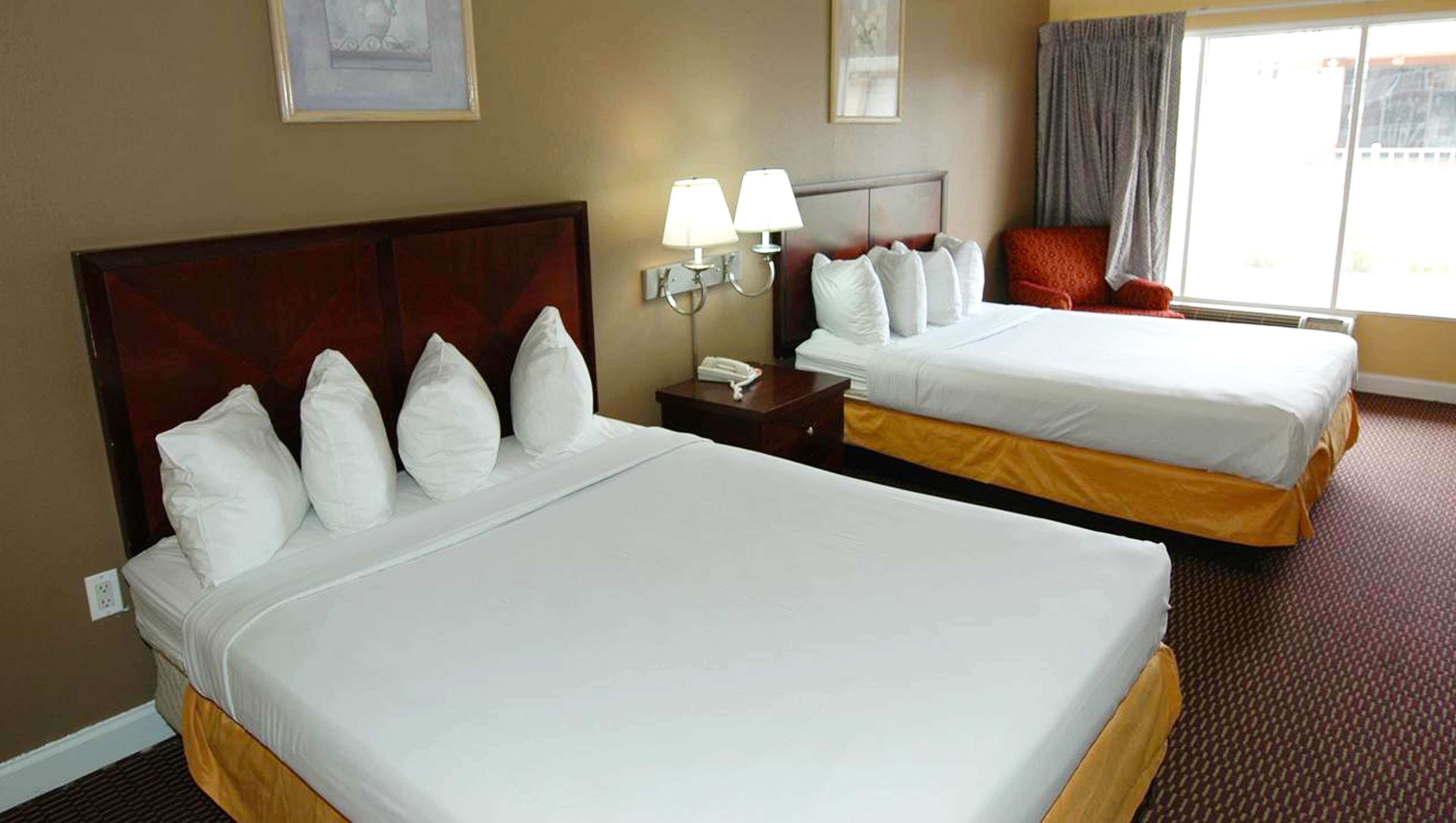 Foto - Ambassadors Inn & Suites