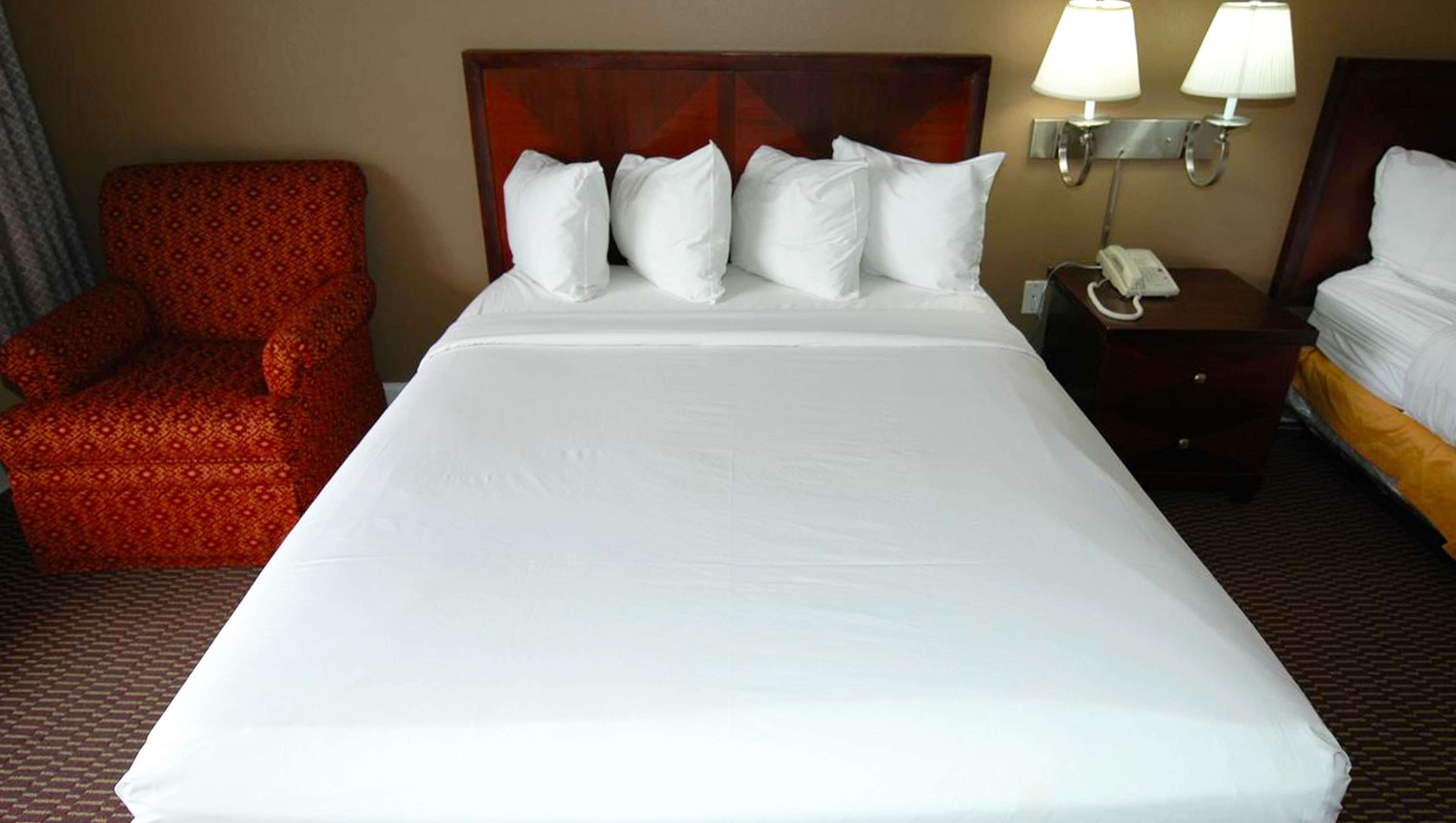 Foto - Ambassadors Inn & Suites