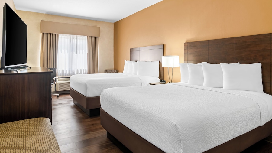 Days Inn by Wyndham Grand Forks Columbia Mall
