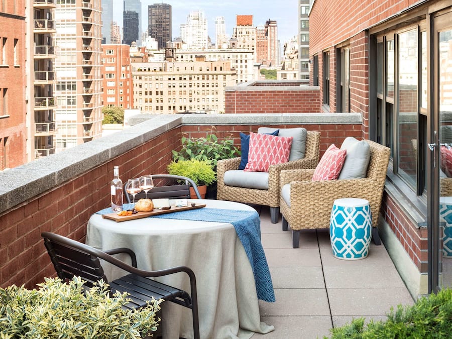 1 soverom, sengetøy av topp kvalitet, safe på rommet og skrivebord