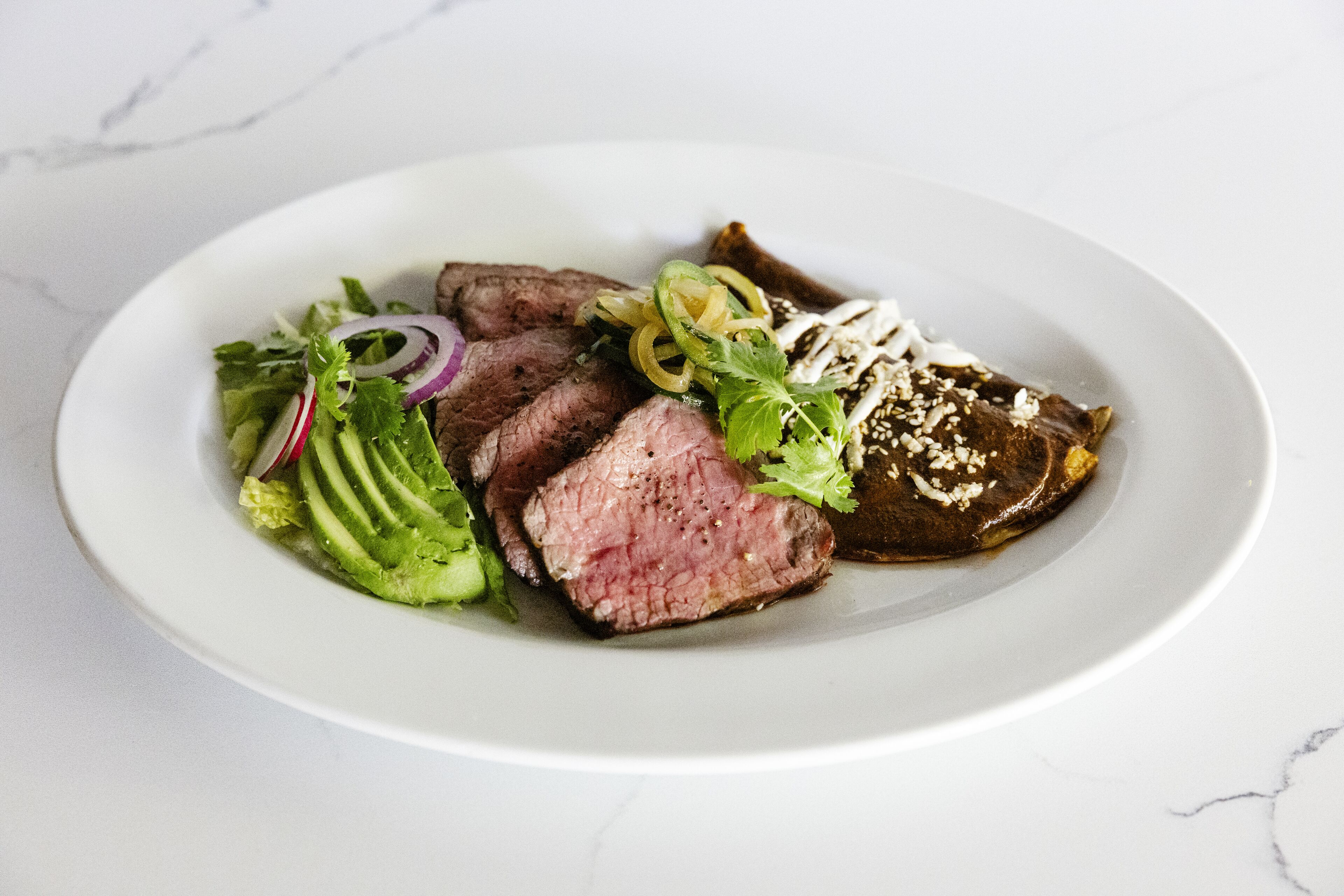 4 restaurants; breakfast, lunch, and dinner served