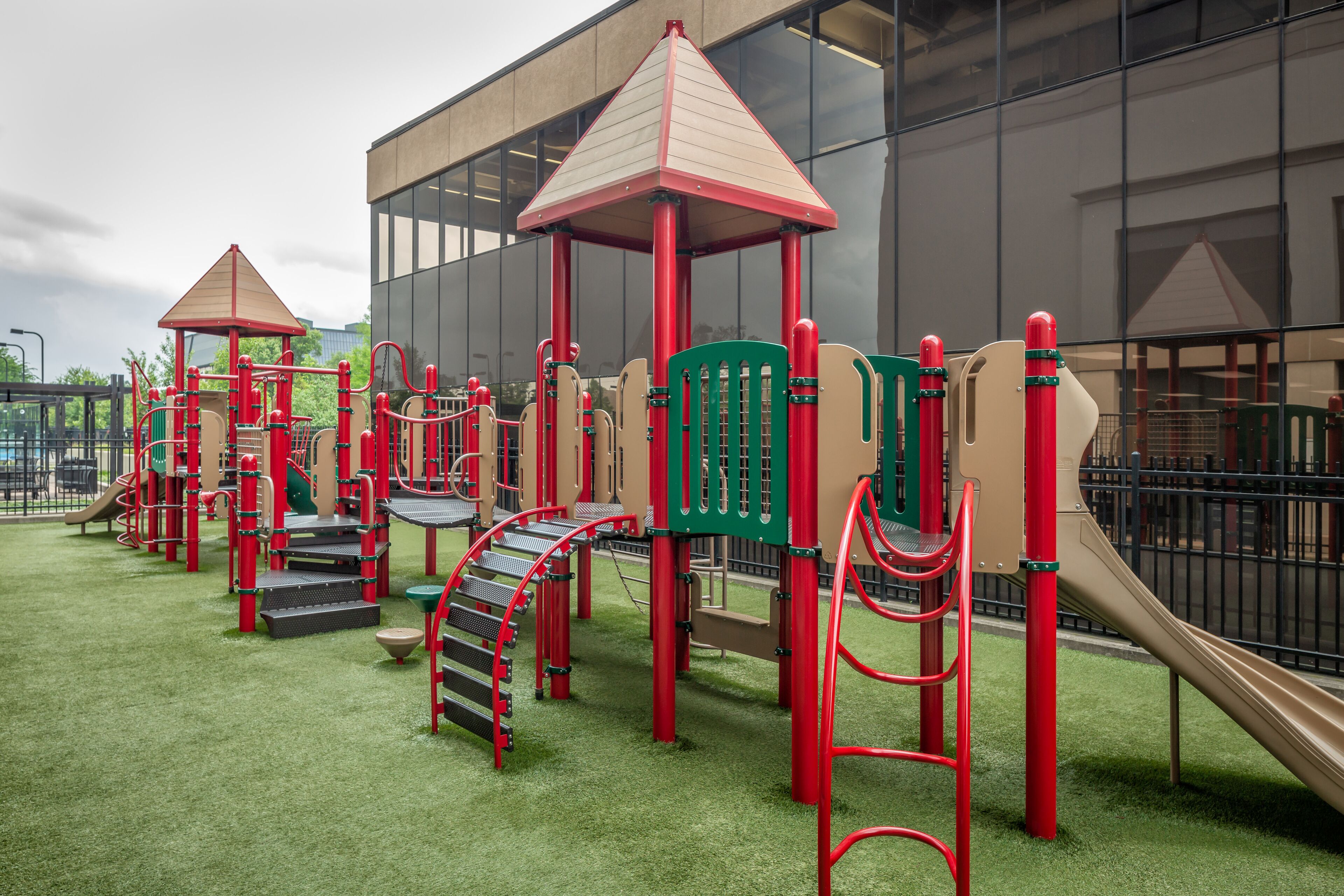 children’s play area – outdoor