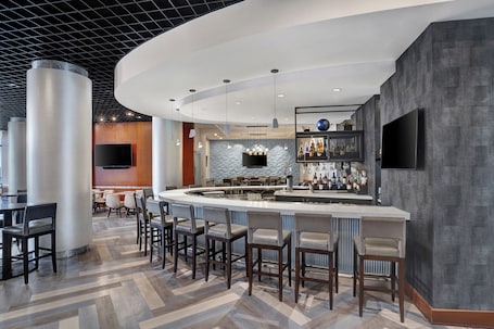 3 restaurants, breakfast served. Hyatt Regency DFW International Airport - Adjacent to Terminal C