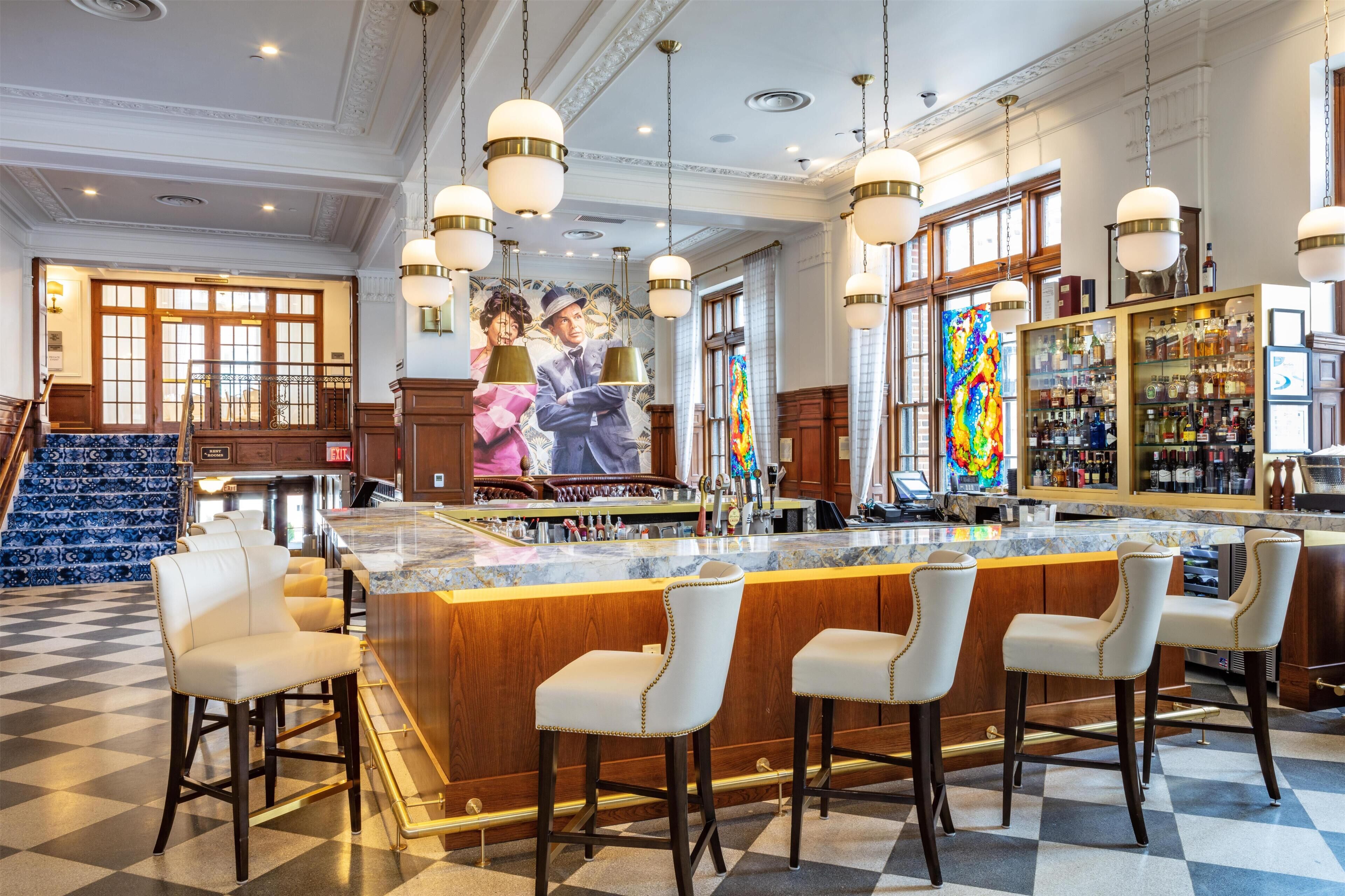 2 barer/lounger, bar på tagterrassen