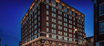 约克敦酒店 - 希尔顿启缤精选酒店