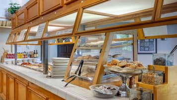 Desayuno buffet incluido todos los días