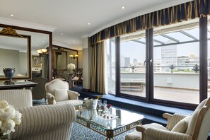 Presidential Suite, 1 King Bed, Terrace (View, Ava Suite, Club Lounge Access) | 1 bedroom, Egyptian cotton sheets, premium bedding, down duvets