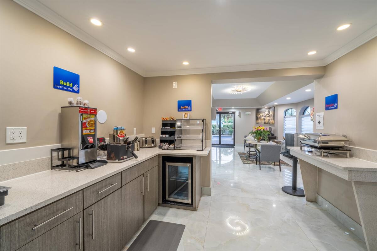 free daily self-service breakfast