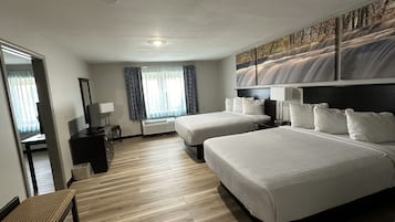 1 quarto, escrivaninha, espaço de trabalho para notebook