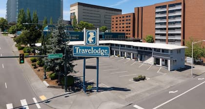 Travelodge by Wyndham Everett City Center