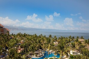 View from property - Westin Resort Puerto Vallarta (Puerto Vallarta)